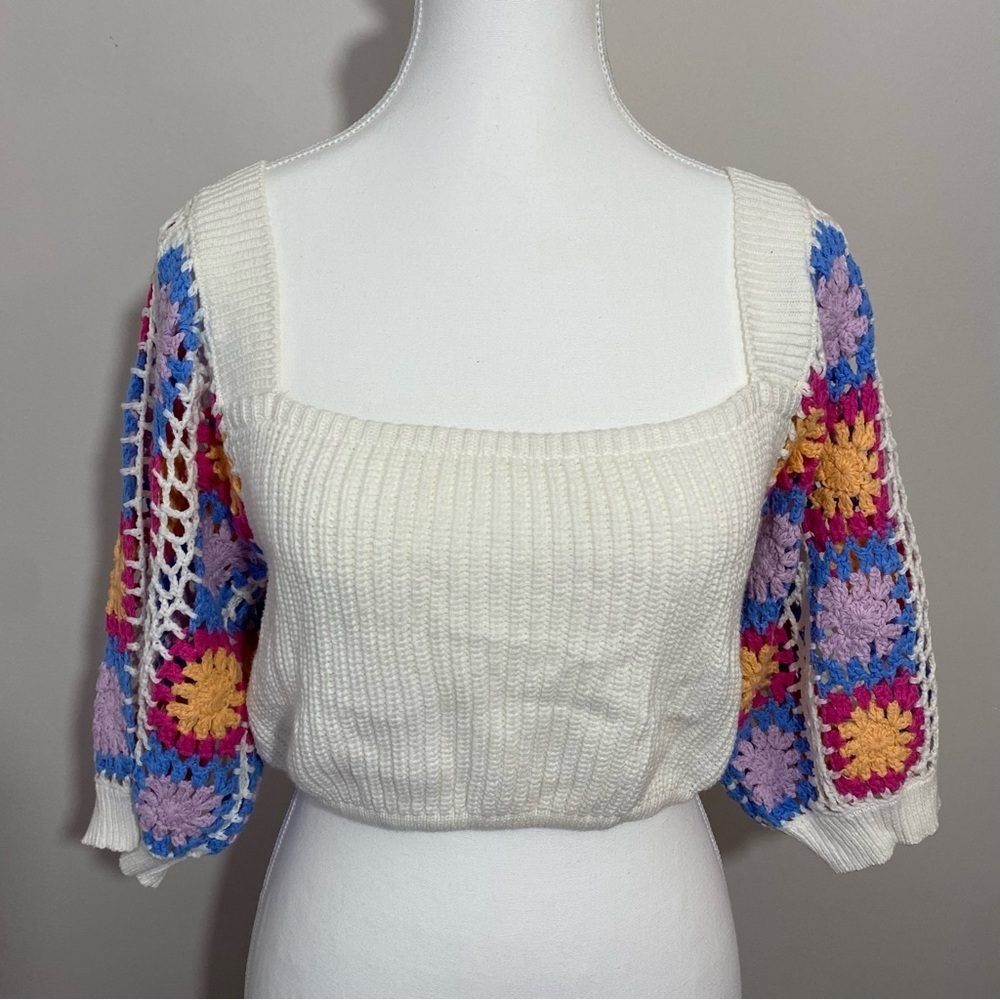 White Knit crop top Multicolor Crochet Sleeves Large